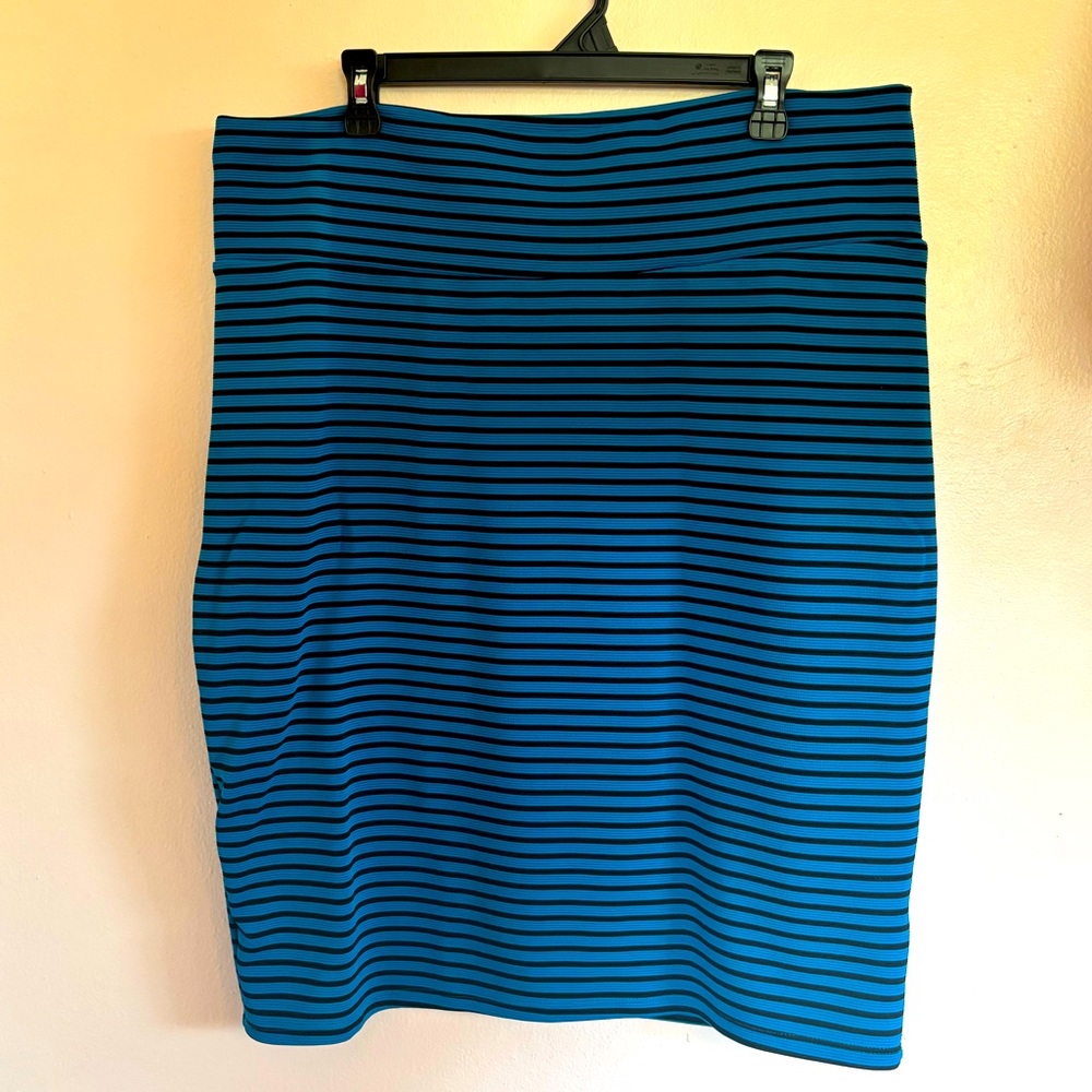 LuLaRoe Cassie Pencil Skirt Black Blue Striped